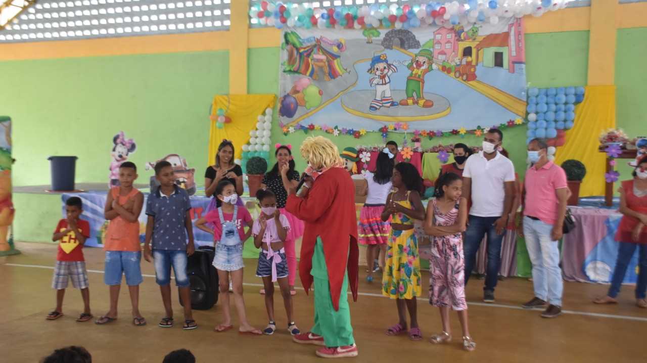 Camacã: Unidades de Saúde Euvaldo Maia e Dr. Aníbal Cavalcante comemoram o dia das crianças recheada de diversão